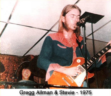 Avec Gregg Allman, 1975 Avec Gregg Allman